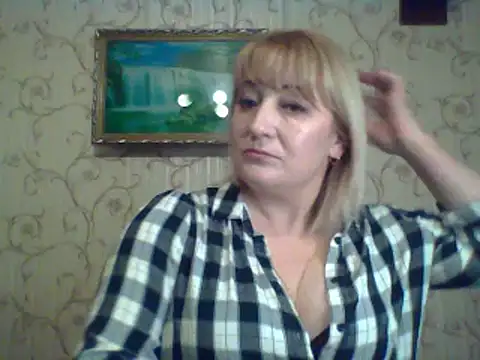 Snapshot of ArielXLoveresss chatting on March 2025 02:44:02 PM ArielXLoveresss online show from March 2025 02:44:02 PM