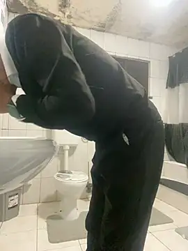 rogerdik76 online show from February 2026 12:07:02 AM