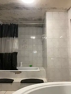 rogerdik76 online show from February 2026 06:25:01 AM