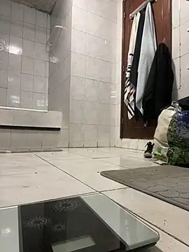 rogerdik76 online show from February 2026 06:44:01 AM