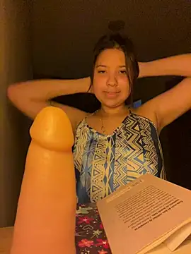 KiaraCut online show from March 2026 01:51:01 AM