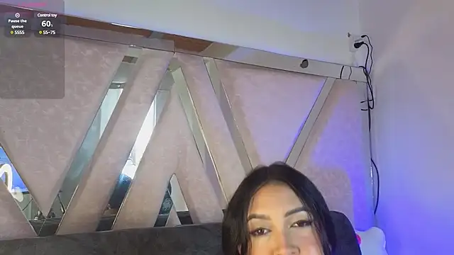 Snapshot of GirlPiscis chatting on March 2025 02:37:01 PM GirlPiscis online show from March 2025 02:37:01 PM