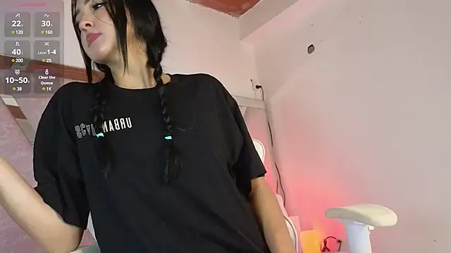 Snapshot of GirlPiscis chatting on February 2025 01:21:01 PM GirlPiscis online show from February 2025 01:21:01 PM