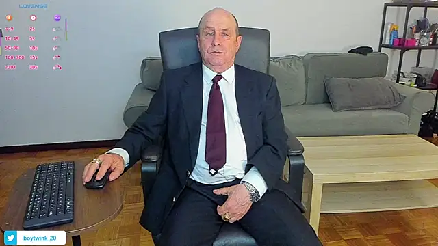 Snapshot of masterboy50 chatting on May 2026 07:12:02 PM masterboy50 online show from May 2026 07:12:02 PM