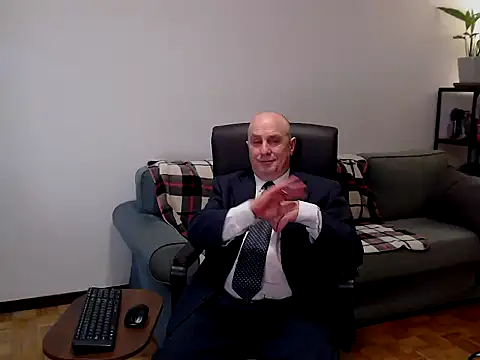 Snapshot of masterboy50 chatting on December 2025 08:04:02 PM masterboy50 online show from December 2025 08:04:02 PM