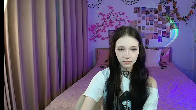 mefwhore online show from March 2026 12:16:01 PM