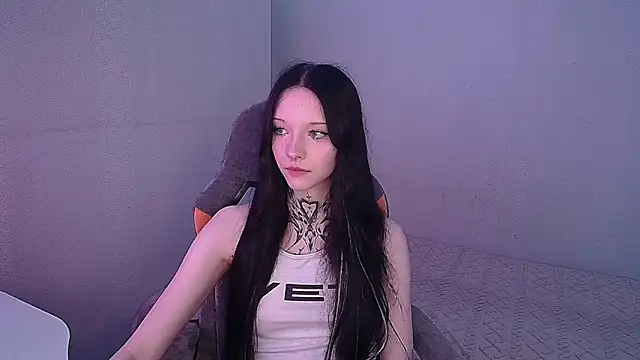 Snapshot of mefwhore chatting on October 2025 05:14:01 PM mefwhore online show from October 2025 05:14:01 PM