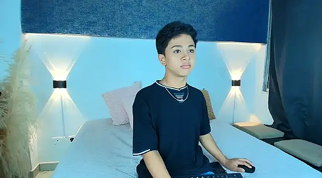 Snapshot of Dante_bre chatting on March 2025 11:22:02 AM Dante bre online show from March 2025 11:22:02 AM