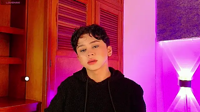 Snapshot of Dante_bre chatting on September 2025 01:28:01 PM Dante bre online show from September 2025 01:28:01 PM