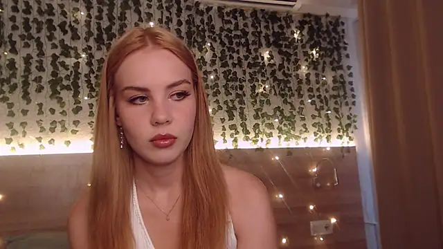 Snapshot of IvyAngel chatting on July 2026 03:09:02 PM IvyAngel online show from July 2026 03:09:02 PM