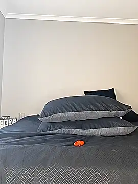 xyz089 online show from November 2025 06:49:02 AM