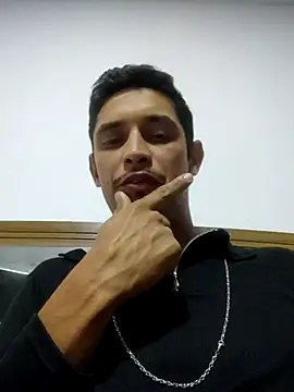 Snapshot of deivit61 chatting on June 2026 04:55:01 AM deivit61 online show from June 2026 04:55:01 AM