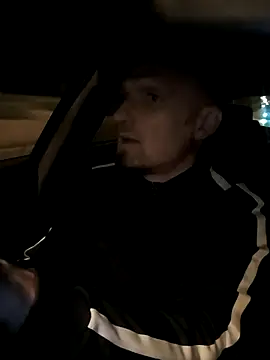 Snapshot of great_feeling chatting on September 2025 12:50:01 AM great feeling online show from September 2025 12:50:01 AM