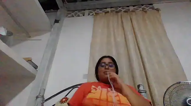 Snapshot of virginbrunette99 chatting on February 2025 05:11:02 AM virginbrunette99 online show from February 2025 05:11:02 AM