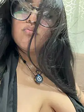 Snapshot of virginbrunette99 chatting on July 2026 05:30:01 AM virginbrunette99 online show from July 2026 05:30:01 AM