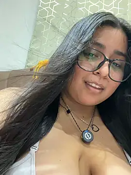 Snapshot of virginbrunette99 chatting on July 2026 06:02:01 AM virginbrunette99 online show from July 2026 06:02:01 AM