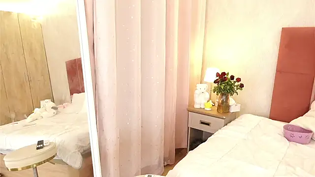 DaliaCruz online show from May 2026 04:01:01 PM