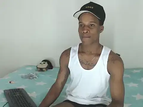 thomas love11 online show from February 2025 05:04:02 AM