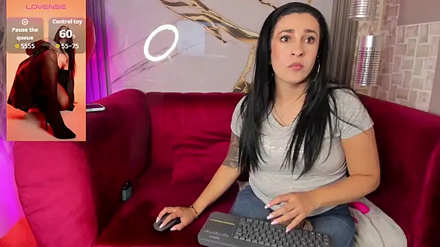 Bella williamss  online show from November 2025 08:42:02 PM