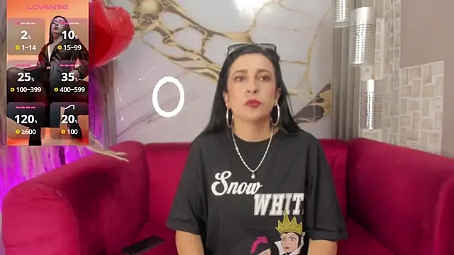 Bella williamss  online show from February 2026 07:32:02 PM