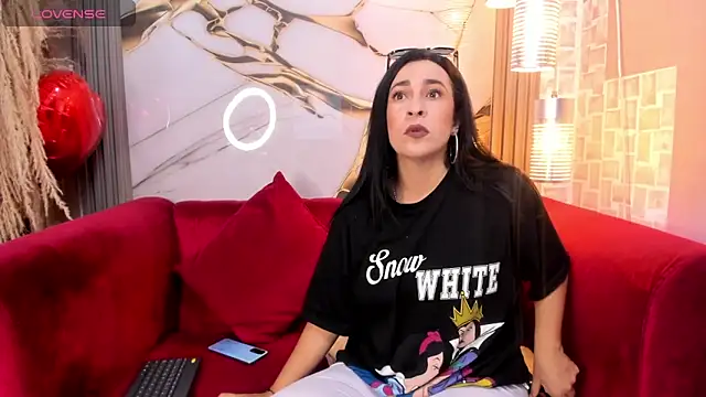 Bella williamss  online show from December 2025 07:41:02 PM