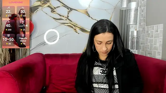 Bella williamss  online show from April 2026 07:41:02 PM