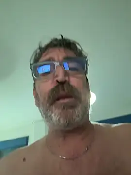 moreno51 online show from March 2026 11:08:02 PM