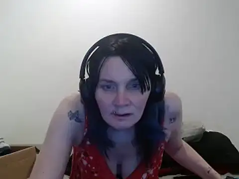 Hotmodel1984 online show from June 2026 03:14:02 AM
