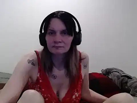 Hotmodel1984 online show from May 2026 04:21:02 AM