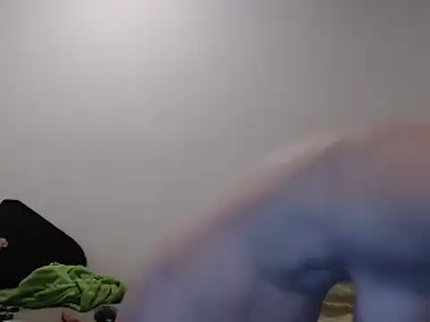 Hotmodel1984 online show from March 2026 04:10:01 PM