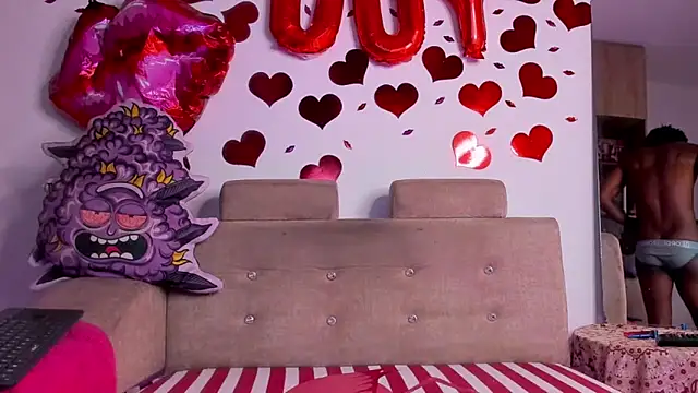 LOGAN DRAKE online show from February 2026 04:56:02 AM