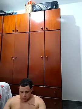 Snapshot of comcoroas chatting on February 2026 03:02:02 AM comcoroas online show from February 2026 03:02:02 AM