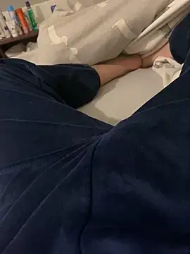 Snapshot of zou_9997 chatting on September 2025 12:44:01 AM zou 9997 online show from September 2025 12:44:01 AM