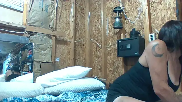 SillyRabbitz online show from September 2025 07:46:02 PM