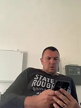 Mike8523 online show from June 2026 04:40:02 PM