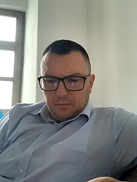 Mike8523 online show from November 2025 05:34:02 AM