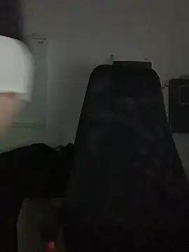 Mike8523 online show from February 2026 05:58:01 PM