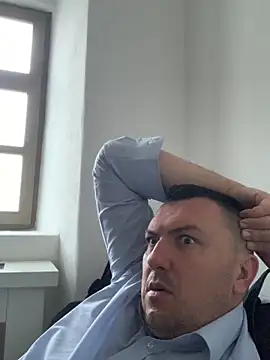 Mike8523 online show from March 2026 05:25:02 AM