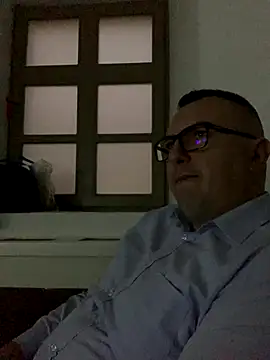 Mike8523 online show from December 2025 05:34:02 AM