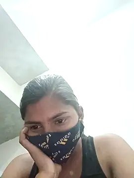 Snapshot of heena-3678 chatting on March 2025 01:50:02 PM heena-3678 online show from March 2025 01:50:02 PM