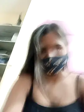 Snapshot of heena-3678 chatting on October 2025 12:17:02 PM heena-3678 online show from October 2025 12:17:02 PM