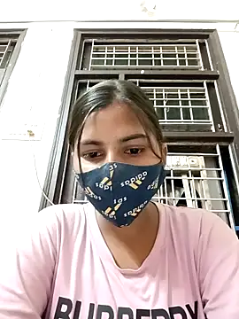 Snapshot of heena-3678 chatting on September 2025 02:06:02 PM heena-3678 online show from September 2025 02:06:02 PM