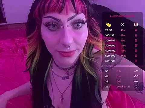 Snapshot of ChrryFoxx chatting on June 2026 11:31:01 AM ChrryFoxx online show from June 2026 11:31:01 AM