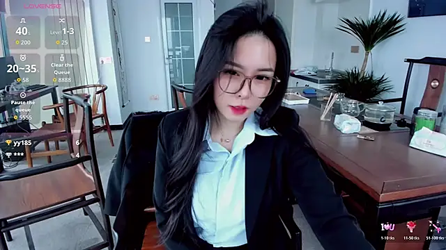 xixiya888 online show from November 2025 01:21:01 AM