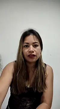 Snapshot of BellaMex89 chatting on February 2025 08:14:01 AM BellaMex89 online show from February 2025 08:14:01 AM