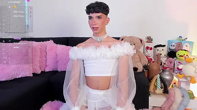 James BrownT online show from November 2025 07:03:01 PM