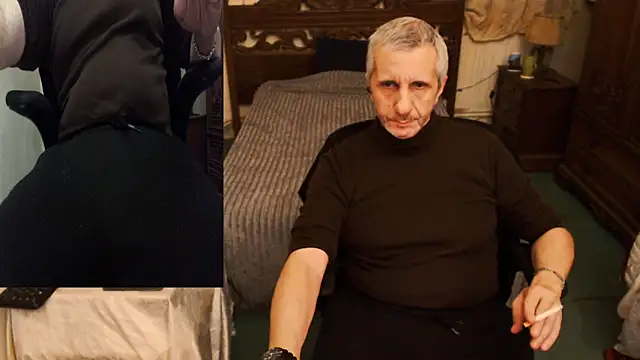 maxdaddy690 online show from November 2025 10:13:02 PM