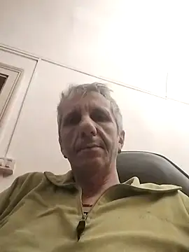 maxdaddy690 online show from March 2025 02:37:01 PM