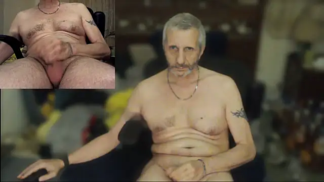 maxdaddy690 online show from June 2026 01:22:02 AM