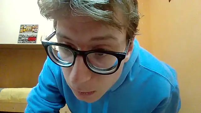 Snapshot of FruitedHymnal chatting on March 2026 03:52:01 PM FruitedHymnal online show from March 2026 03:52:01 PM